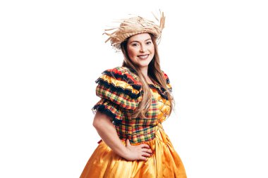 Brezilyalı kadın Festa Junina için tipik giysiler giyiyor - Haziran festivali