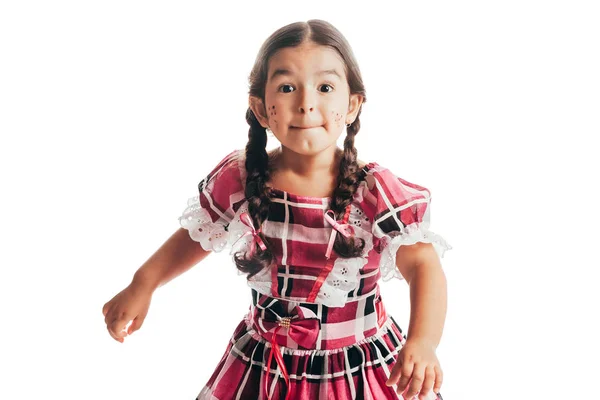 Niña vestida con ropa tradicional para el Festival de Junio aislada sobre fondo blanco —  Fotos de Stock