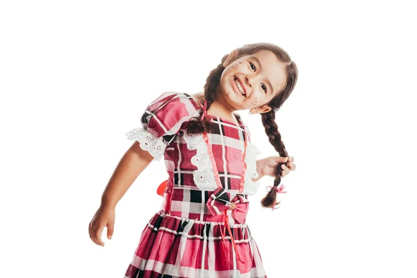 Beyaz arka plan üzerinde küçük kız June Festival için geleneksel kıyafetlerle izole — Stok fotoğraf