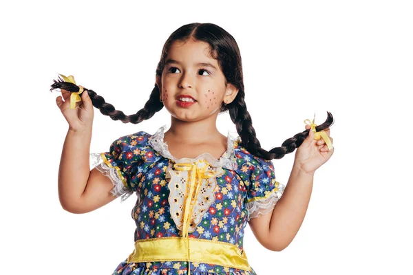 Menina brasileira vestindo roupas típicas para a Festa Junina - Ju — Fotografia de Stock