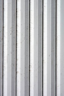 Sarmal kapıları - gri arka plan - yakın çekim