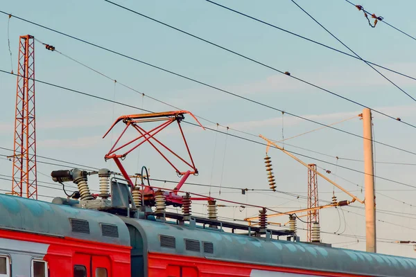 Elektrifizierungssystem Für Oberleitungsmasten — Stockfoto