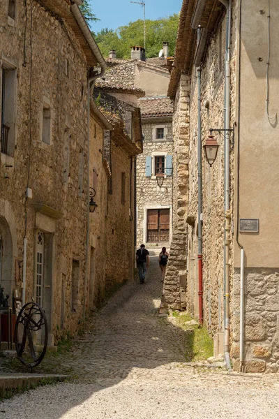 Vista Pequeño Callejón Romántico Pueblo Medieval Labeaume Ardeche Francia —  Fotos de Stock