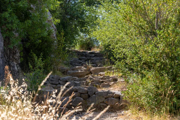Sehr Steiniger Und Felsiger Wanderweg Vom Plateau Des Cirque Des — Stockfoto