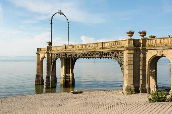 Вид Пирс Смотровой Площадкой Замка Воды Боденского Озера Париже — стоковое фото