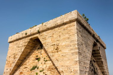 Eski zaman İspanyolca Akdeniz Adası Mallorca Doğu kıyısında kayalardan inşa İspanyol İç Savaşı Punta de N'Amer kule savunma