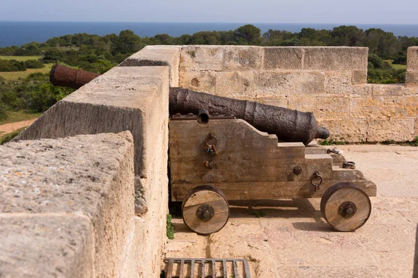 Ancien Canon Fer Antique Sur Ancienne Tour Défense Punta Amer — Photo