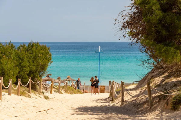 Uitzicht Middellandse Zee Naar Het Strand Door Duinen Van Cala — Stockfoto