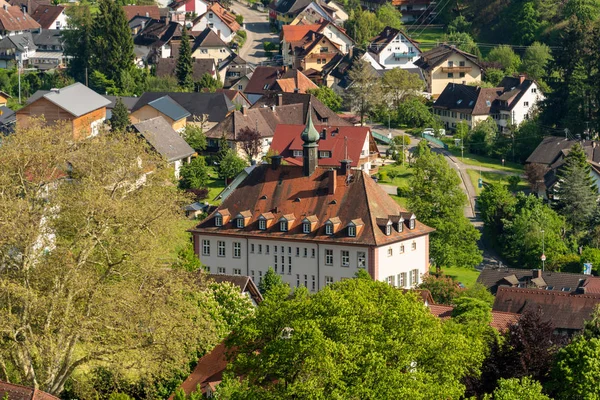 Rådhuset i Muenstertal i Schwarzwald - Stock-foto