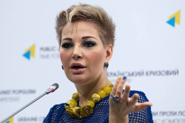 Rus devlet adamı, politikacı ve müzisyen Maria Maksakova sırasında düzenlediği basın toplantısında Kiev, Ukrayna. 21 Haziran 2017.