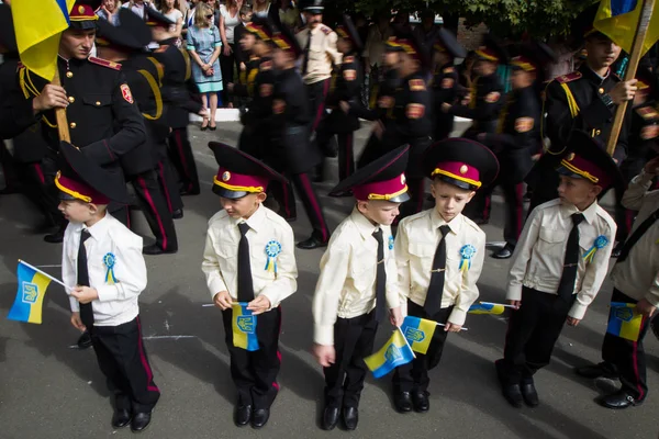 Ukrán Gyermek Kadét Líceum Részt Első Nap Iskolában Kiev Ukrajna — Stock Fotó