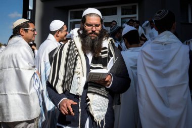 Ultra-Ortodoks Yahudi hacılar Rosh Hashanah tatil, Uman, Ukrayna, Yahudi yeni yılı kutlamak. 4 Ekim 2016.