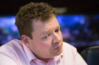 Kiev, Ukrayna gazetecilerle bir toplantı sırasında Kiev telekomünikasyon şirketi Peter Chernyshov Genel Müdürü. Kasım 19, 2015.