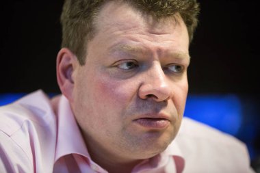 Kiev, Ukrayna gazetecilerle bir toplantı sırasında Kiev telekomünikasyon şirketi Peter Chernyshov Genel Müdürü. Kasım 19, 2015.