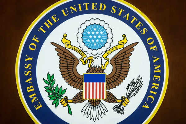 Emblem Ambassaden Amerikas Förenta Stater Ambassadbyggnaden Kiev Ukraina Juni 2019 — Stockfoto