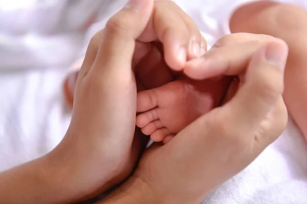 Concepto Para Recién Nacidos Los Bebés Recién Nacidos Duermen Una — Foto de Stock