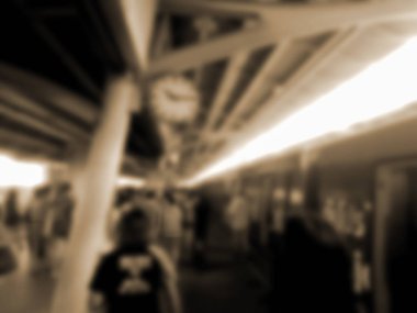 bulanık fotoğraf, bulanık görüntü, insan istasyonunun elektrikli tren, arka plan