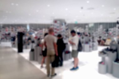 bulanık fotoğraf, bulanık görüntü, insanlar alışveriş merkezinde, arka plan alışveriş