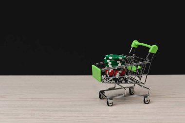 Kumar kavramları. İş adamları kumarhanede kumar oynayacaksınız. Bahis yatırımcılar için bir kumar olduğunu.