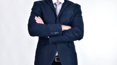 Kavram iş adamları. Arka planda bir iş adamı. İşadamları korkak bak. İşadamları kendi hareketleri ve duygularını gösterilen.