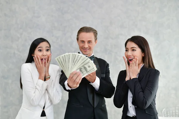 Business concept. The team of businessmen is financially success — Stock Photo, Image