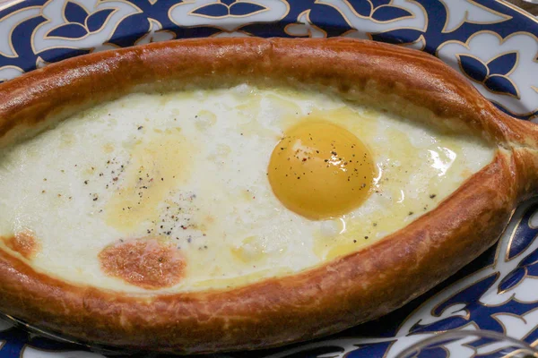 Adjarian Khachapuri Open Bread Pie Cheese Egg Delicious Georgian Cuisine — Stock Photo, Image