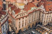 Prag, Tschechische Republik - 23. Juli 2018: Schöne Architektur am Altstadtplatz, Prag, Tschechische Republik