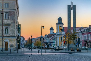 Cluj-Napoca şehir merkezi. Eroilor Avenue, kahramanlar Caddesi - Kaloşvar, Romanya'da bir merkezi cadde Unirii Square görüntülemek