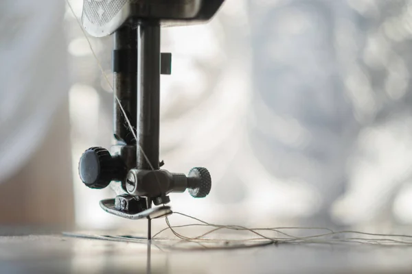 A sewing needle of an old sewing machine from the soviet times — Stock Photo, Image