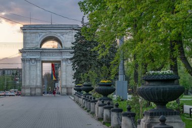 Kişinev, Moldova - 19 Nisan 2018: Zafer takı Chisinau, Moldova Cumhuriyeti