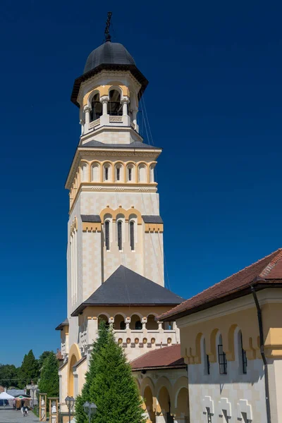 Reunification Cathedral on a summer sunny day in Alba Iulia, Romania — Stock Photo, Image