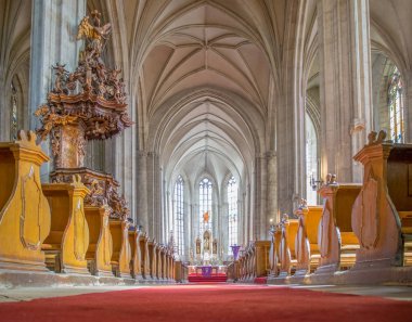 Kaloşvar, Romanya-24 Mart, 2018: Cluj Napoca, Romanya'da St Michael's Kilisesi içinde.
