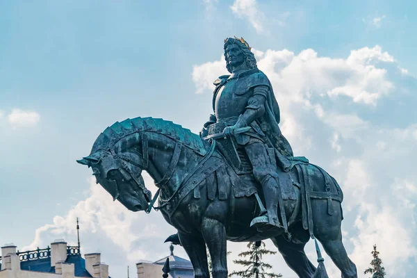 Kaloşvar'Janos Fadrusz tarafından Matthias Corvinus anıt, 