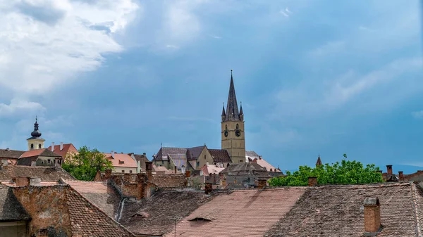 Veduta della Cattedrale luterana Sibiu di Santa Maria in Transilvania, Romania — Foto Stock