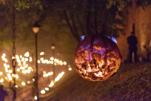 SIBIU, ROMANIA - 9 June 2018: Compagnie Carabosse, French fire alchemists, created a Fire Spectacle at the Sibiu International Theatre Festival 2018 — Stock Photo, Image