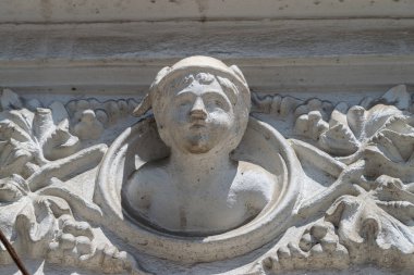 Bir ortaçağ housse Sibiu, Romanya heykelinden detayını yakın çekim