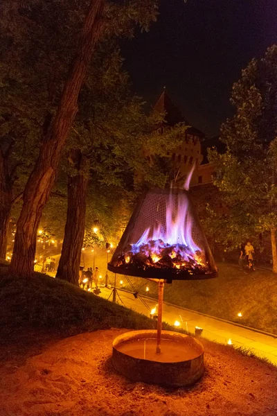 SIBIU, ROMANIA - 9 June, 2018: Compagnie Carabosse, French fire alchemists, created a Fire Garden at the Sibiu International Theatre Festival 2018 — Stock Photo, Image