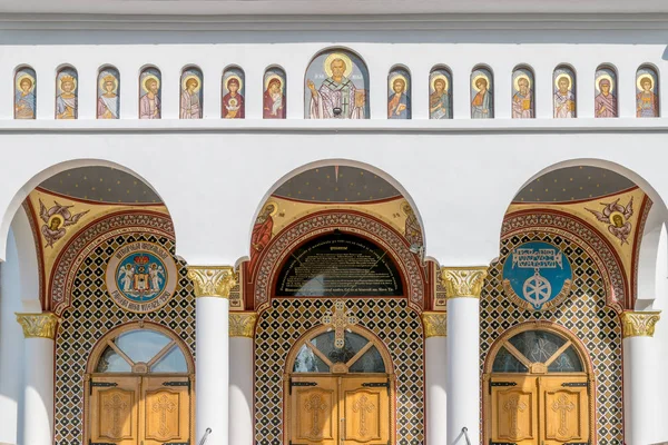 Sibiu, Rumänien - 17 juli 2018: Ortodoxa kyrkan av uppstigning och St Nicholas i Sibiu, Rumänien — Stockfoto