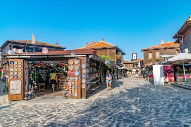 Nessebar, Bulgaristan - 2 Eylül 2018: Güzel eski ahşap evler 