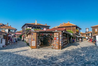 Nessebar, Bulgaristan - 2 Eylül 2018: Güzel eski ahşap evler 