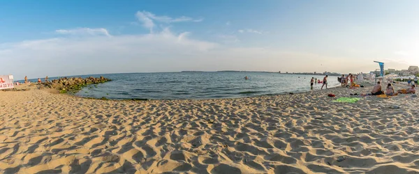 阳光海滩, 保加利亚-2018年9月4日: 全景在阳光海滩度假村在一个阳光明媚的日子在保加利亚的黑海海岸著名的水上运动, 沙丘, 和夜生活 — 图库照片