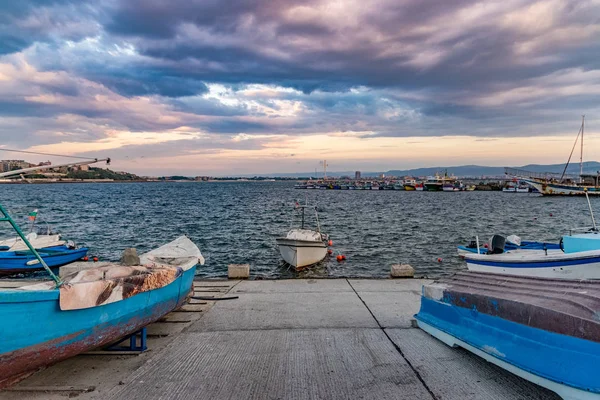 Fishing Boats docked at a harbor port in Nessebar ancient city, one of the major seaside resorts on the Bulgarian Black Sea Coast. Nesebar or Nesebr is a UNESCO World Heritage Site. Boats in Nessebar — Stock Photo, Image