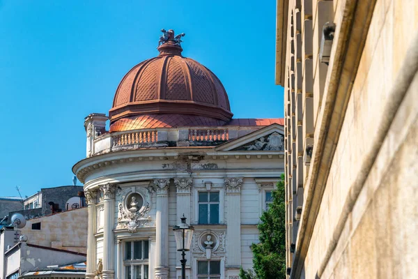 Pinacotecii Palastgebäude in Bukarest, Rumänien. palatul pinac — Stockfoto