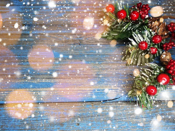 Sfondo Natale Coni Decorazione Con Rami Abete Tavola Legno — Foto Stock