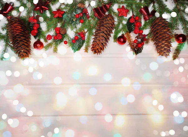 Karácsonyi Háttér Dekoráció Fenyő Ágak Garland Fények Fehér Tábla — Stock Fotó