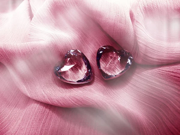 Sevgililer Günü Kalp Taş Kristal Ipeksi Zemin Üzerine Aşk Tebrik — Stok fotoğraf