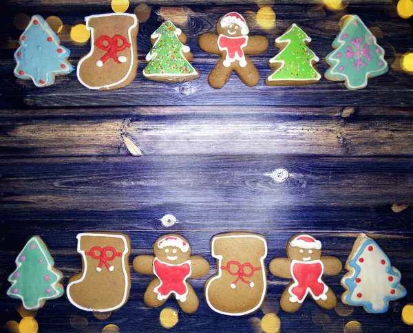 Vánoční Cukroví Perník Tradiční Jídla Dřevěném Prkénku Jedle Větve — Stock fotografie