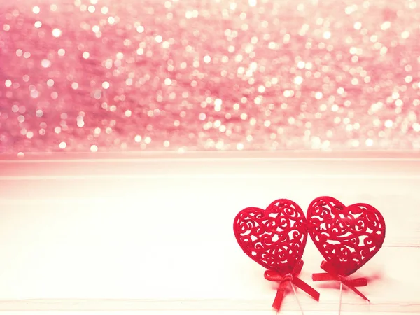 Amor Día San Valentín Con Corazones Bokeh Borrosa Brillante Tarjeta — Foto de Stock