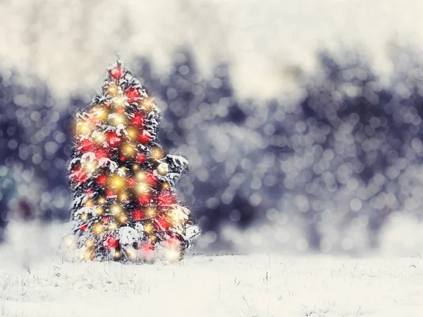 Árbol Navidad Año Nuevo Luces Fondo Invierno Con Guirnalda Bokeh — Foto de Stock