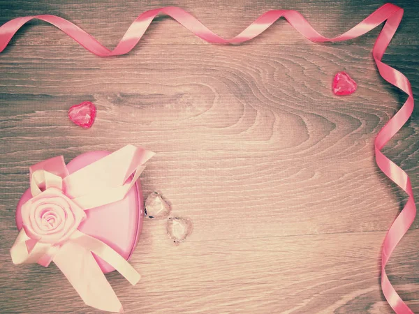 День Любви День Святого Валентина Подарочная Коробка Сердцами Блестящем Фоне — стоковое фото
